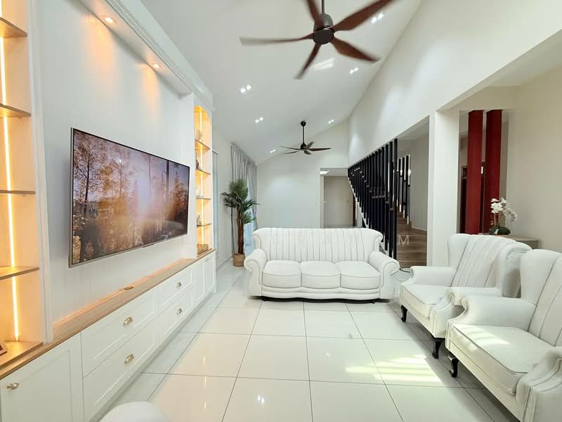 Bungalow for Sale in Puncak Bestari (Puncak Alam) - Azli Ibrahim - Living Room - PropertyGuru.com.my