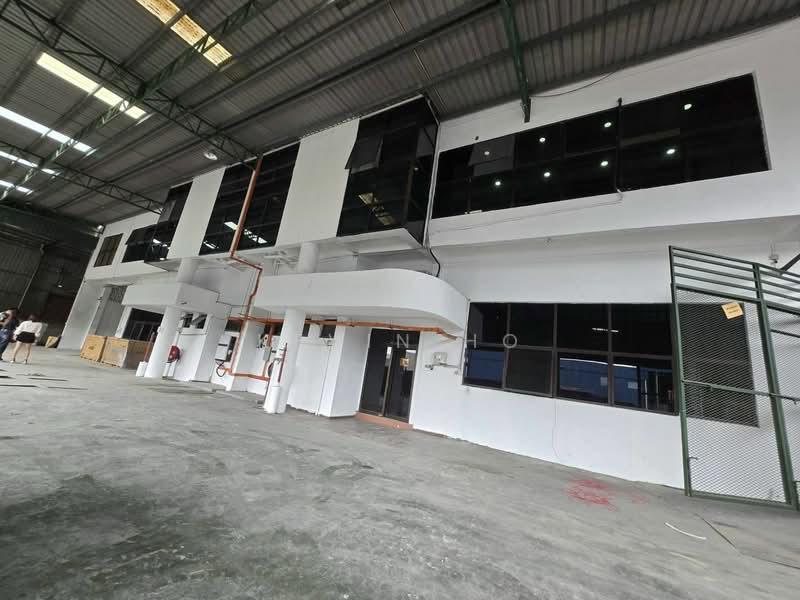 Kilang untuk Disewa di Taman Desa Cemerlang (Ulu Tiram) - Kevin Ho - Exterior - PropertyGuru.com.my