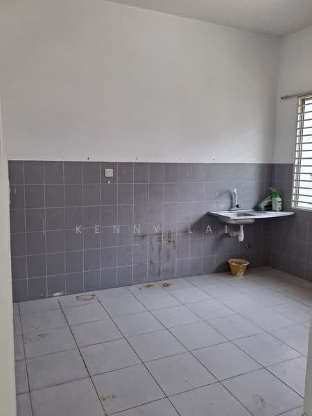2-storey Terraced House for Rent in Hill Park (Semenyih) - Kenny Lai - Kitchen - PropertyGuru.com.my