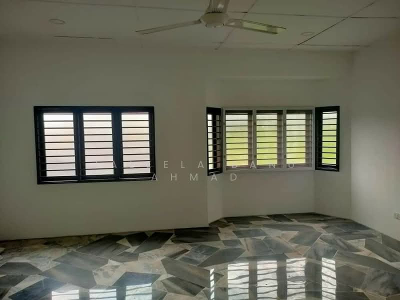 Rumah Teres 2 Tingkat untuk Dijual di Kapar (Selangor) - Jaleela Banu Ahmad - Interior - PropertyGuru.com.my