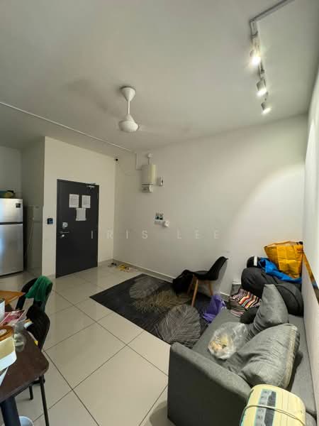 Kondominium untuk Disewa di The Holmes 2 - Iris Lee - Living Room - PropertyGuru.com.my