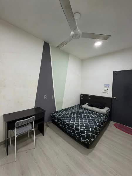 Condominium for Rent at The Holmes 2 - Iris Lee - Bedroom - PropertyGuru.com.my