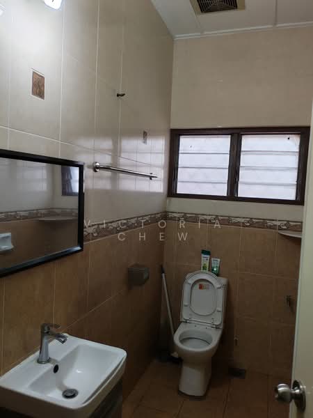 Semi-Detached House for Sale in SS3 (Petaling Jaya) - Victoria Chew - Bathroom - PropertyGuru.com.my