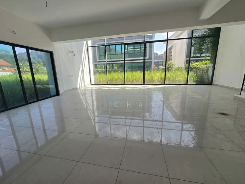 Banglo Lot Kosong untuk Dijual di Seksyen U10 (Shah Alam) - SY Chan - Living Room - PropertyGuru.com.my