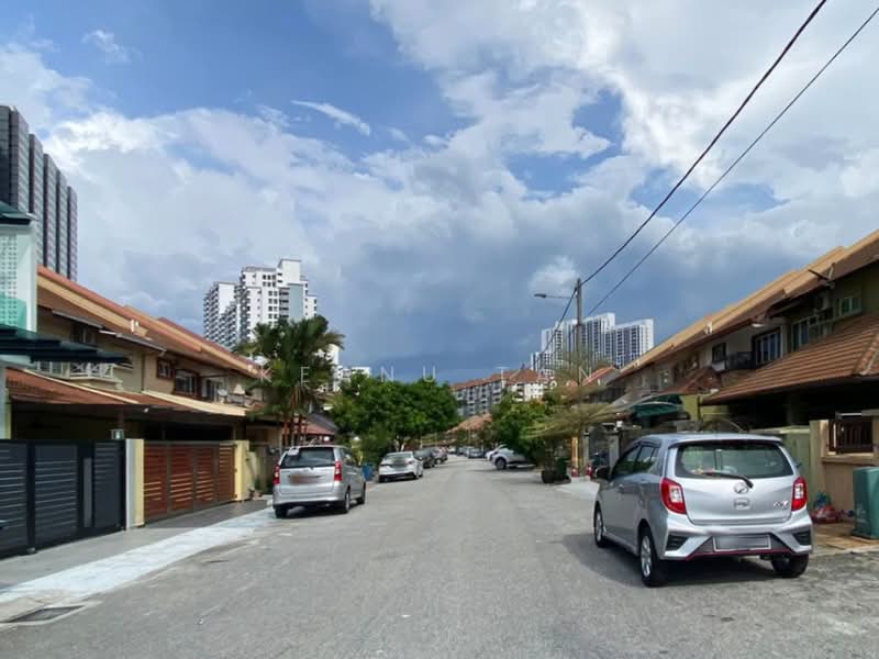 Rumah Teres 2 Tingkat untuk Dijual di Taman Usahawan (Kepong) - Keanu Tan - Exterior - PropertyGuru.com.my