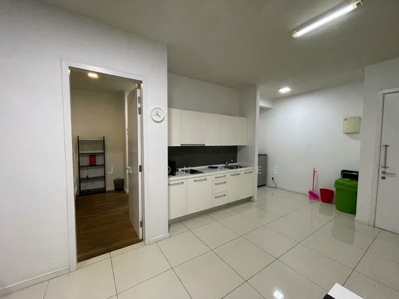 Servis Apartment untuk Disewa di Cascades Residency - Jason Chee - Kitchen - PropertyGuru.com.my