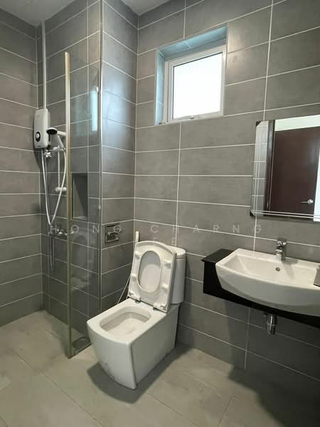 Service Residence for Rent at Paragon Residences @ Straits View - Hong Charng Lee - Bathroom - PropertyGuru.com.my