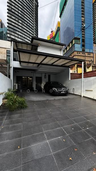 2-storey Terraced House for Sale in Medan Damansara (Damansara Heights) - Yoong CF - Exterior - PropertyGuru.com.my