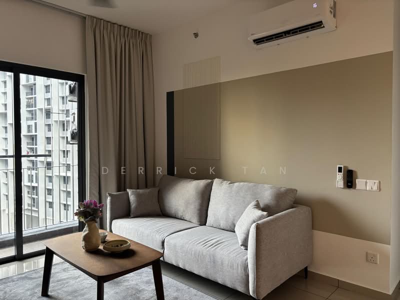 Servis Apartment untuk Disewa di D'Quince Residences - Derrick Tan - Living Room - PropertyGuru.com.my