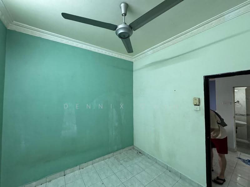 Rumah Bandar untuk Dijual di Taman Lagenda Mas (Cheras) - Dennix Chin - Interior - PropertyGuru.com.my