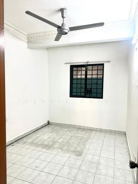Rumah Bandar untuk Dijual di Taman Lagenda Mas (Cheras) - Dennix Chin - Interior - PropertyGuru.com.my
