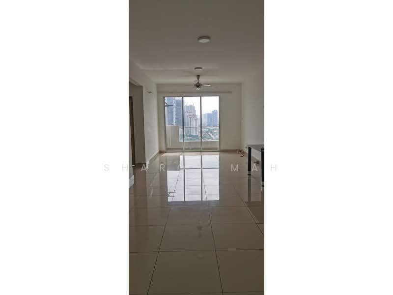 Servis Apartment untuk Dijual di Platinum Lake PV 21 - Sharon Mah - Living Room - PropertyGuru.com.my