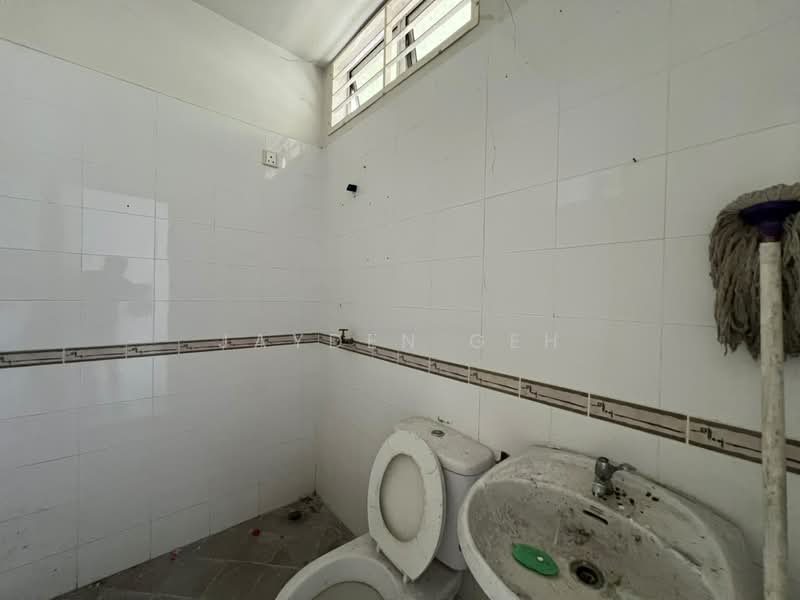 2-storey Terraced House for Sale in Alor Setar (Kedah) - Jayden Geh - Bathroom - PropertyGuru.com.my