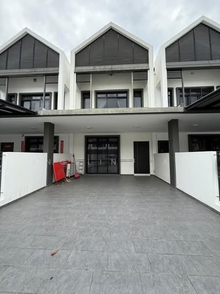 Rumah Teres untuk Dijual di Johor Bahru (Johor) - Angelina Tan - PropertyGuru.com.my
