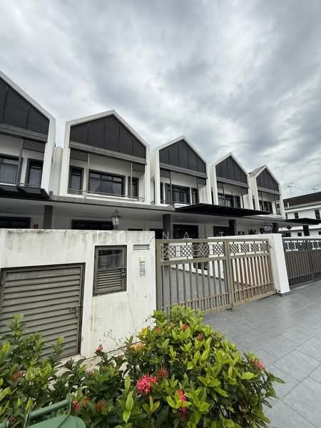 Rumah Teres untuk Dijual di Johor Bahru (Johor) - Angelina Tan - PropertyGuru.com.my