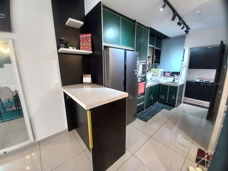 Terraced House for Sale in Bukit Rahman Putra (Sungai Buloh) - Syukor Hartanah - Kitchen - PropertyGuru.com.my