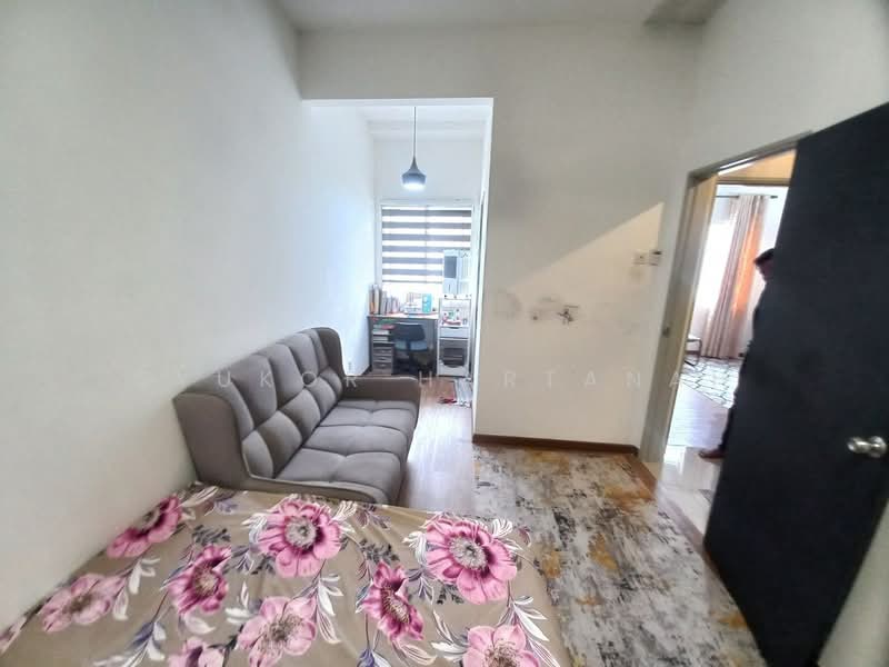 Terraced House for Sale in Bukit Rahman Putra (Sungai Buloh) - Syukor Hartanah - Interior - PropertyGuru.com.my