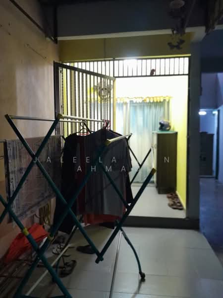 Apartment for Sale at Jasmin Apartment - Jaleela Banu Ahmad - Corridor - PropertyGuru.com.my