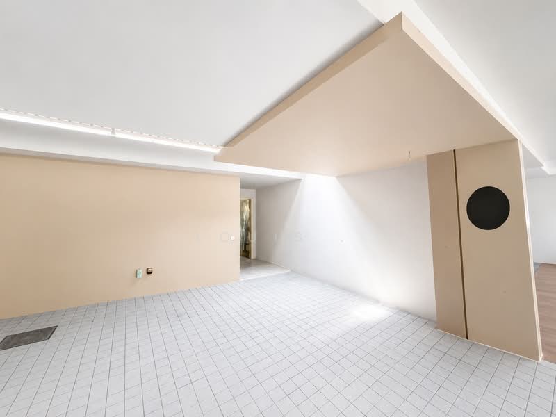 3-storey Terraced House for Sale in Taman Bukit Serdang (Seri Kembangan) - Louis . - Interior - PropertyGuru.com.my