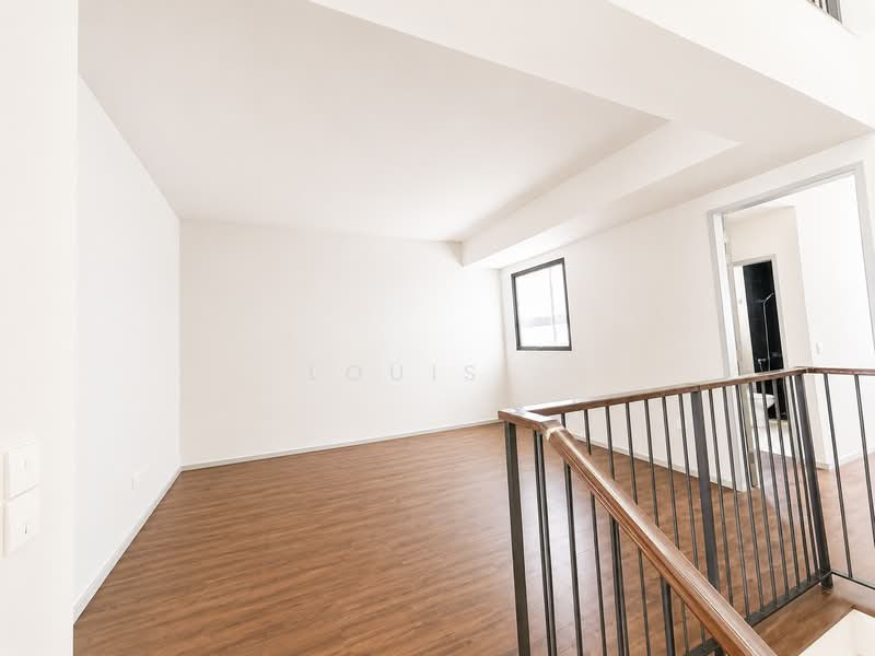 3-storey Terraced House for Sale in Taman Bukit Serdang (Seri Kembangan) - Louis . - Interior - PropertyGuru.com.my