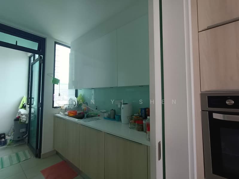Kondominium untuk Dijual di The Light Collection III - Chan Yi Shen - Kitchen - PropertyGuru.com.my