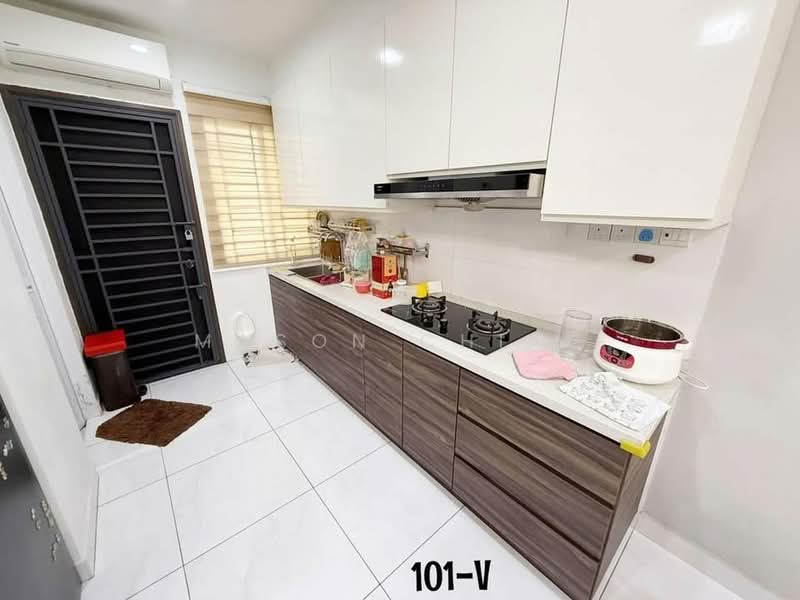 Rumah Teres 2.5 Tingkat untuk Dijual di Taman Sejati (Klang) - Mason Chiah - Kitchen - PropertyGuru.com.my