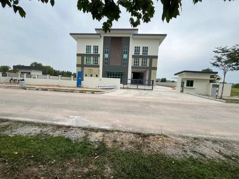 Banglo Komersial untuk Disewa di Sepang (Selangor) - Zakee Chan - Exterior - PropertyGuru.com.my