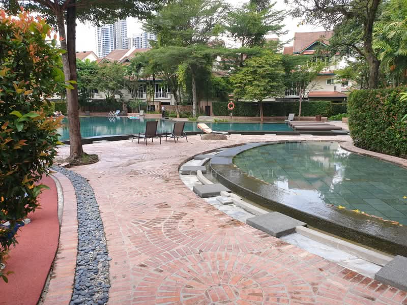 Pangsapuri untuk Disewa di Adiva Courtyard - Jim Cheah - Pool - PropertyGuru.com.my