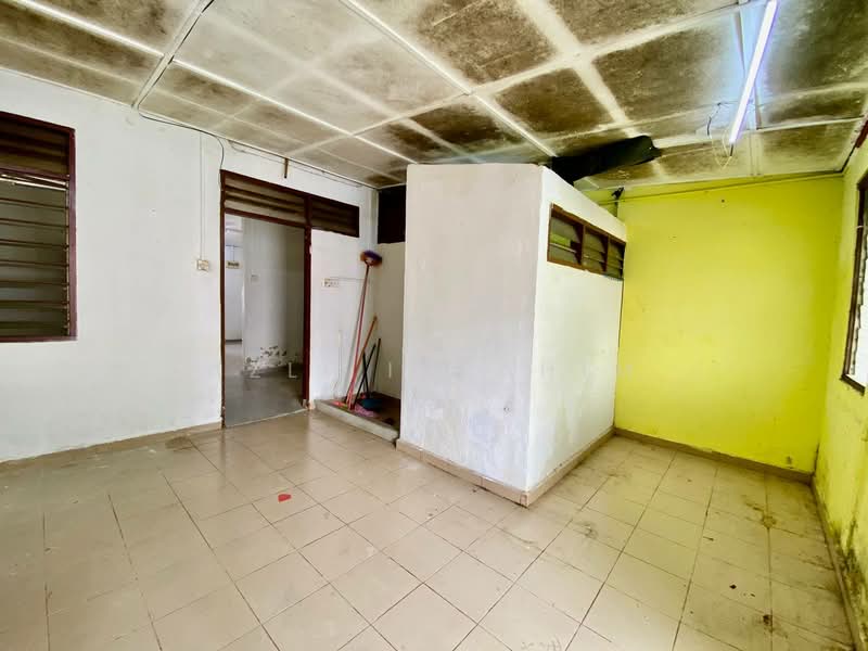 Rumah Teres 1 Tingkat untuk Dijual di Taman Lembah Mewah (Kajang) - Azli Ibrahim - Interior - PropertyGuru.com.my