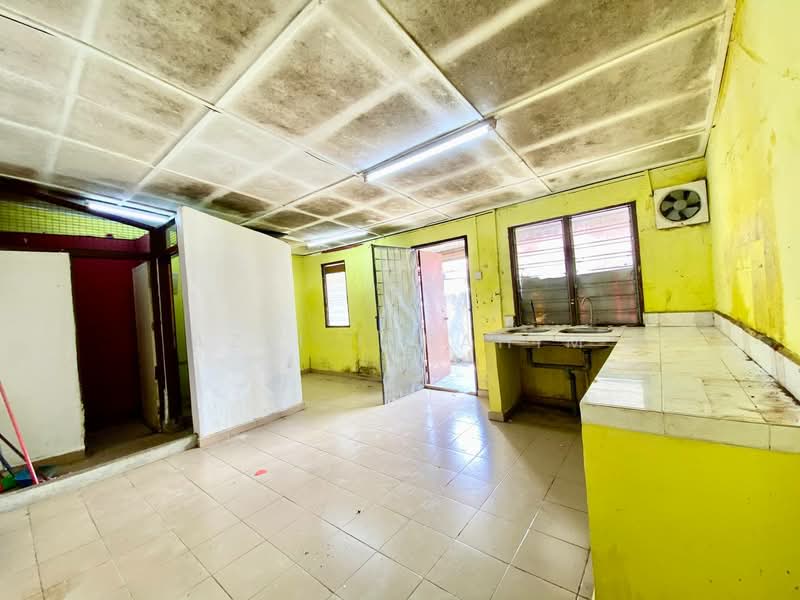 Rumah Teres 1 Tingkat untuk Dijual di Taman Lembah Mewah (Kajang) - Azli Ibrahim - PropertyGuru.com.my