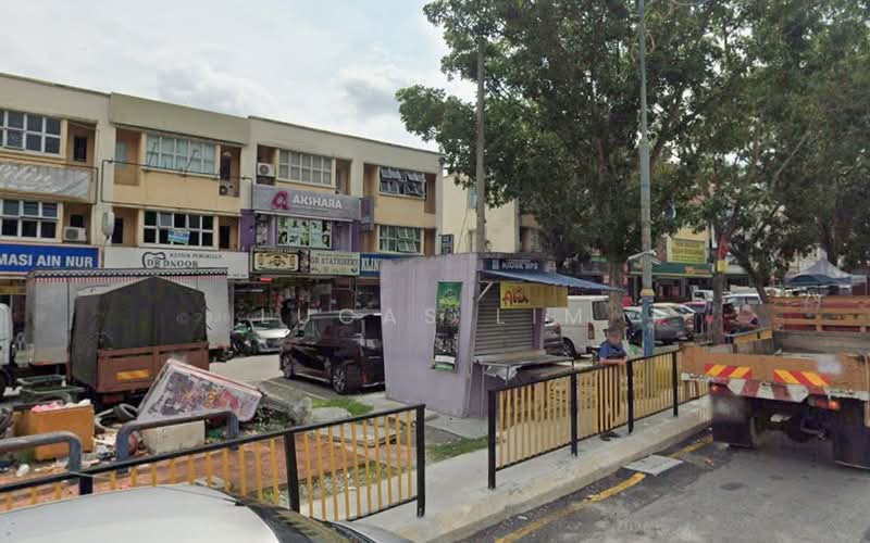 Shop / Office for Sale in Batu Caves (Selangor) - Lucas Lim - Exterior - PropertyGuru.com.my