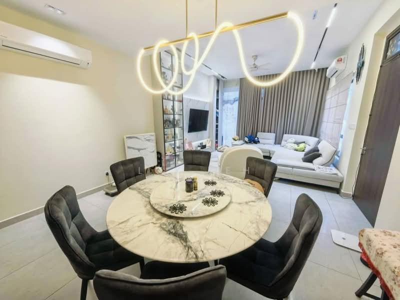 3-storey Terraced House for Sale in Cyberjaya (Selangor) - Lok Teh - Dining Room - PropertyGuru.com.my