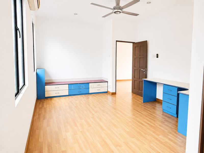 Bungalow for Sale in Taman Aman Perdana (Kapar) - Louis . - PropertyGuru.com.my