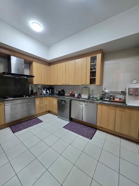 Condominium for Rent at Kirana Residence - Sara Low - Kitchen - PropertyGuru.com.my