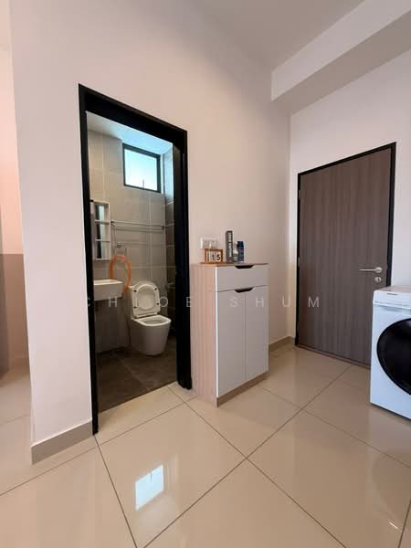 Servis Apartment untuk Disewa di Twin Tower Residence - Chloe Shum - Bathroom - PropertyGuru.com.my