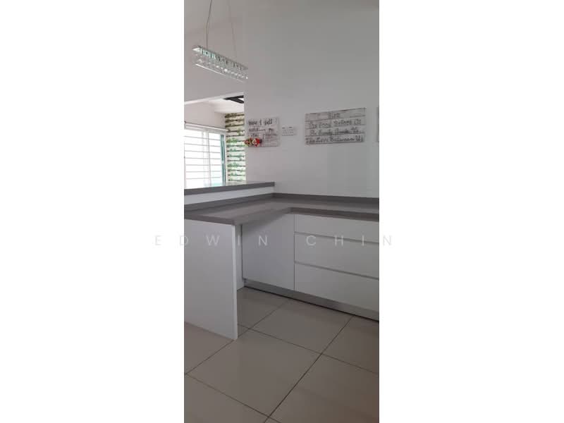 Rumah Teres 3 Tingkat untuk Dijual di Taman Titi Heights (Balik Pulau) - Edwin Chin - Kitchen - PropertyGuru.com.my