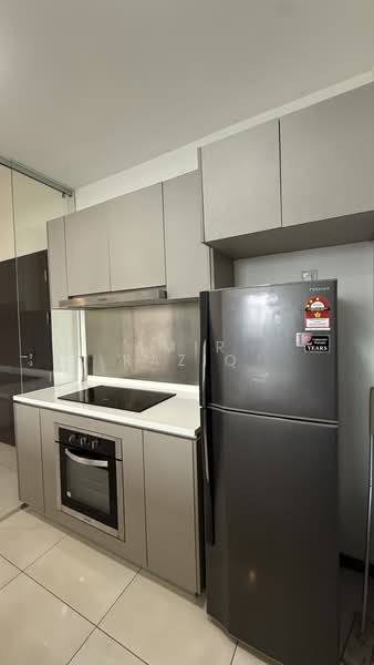 Servis Apartment untuk Dijual di Crescent Bay Suites (Teluk Bayu) - Amir Raziq - Kitchen - PropertyGuru.com.my