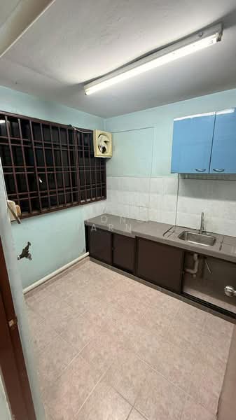 Flat for Rent at Sri Lanang - Hong Charng Lee - Kitchen - PropertyGuru.com.my