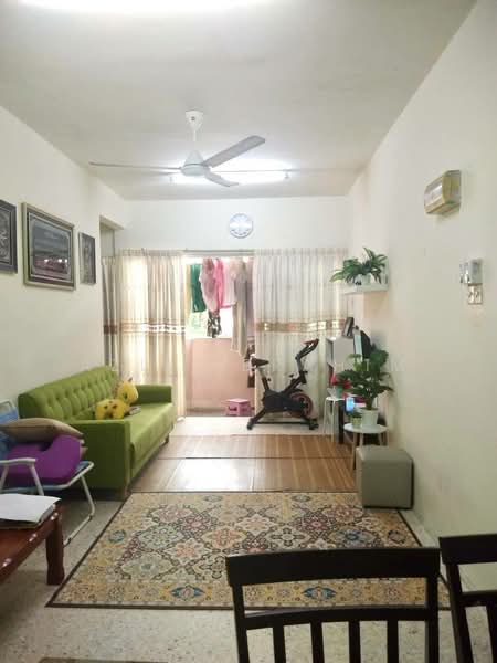 Apartment for Sale at Sri Raya Apartment - Azli Ibrahim - Living Room - PropertyGuru.com.my