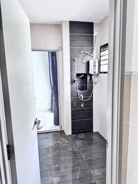 Rumah Teres 2 Tingkat untuk Disewa di Alam Impian Ttdi (Shah Alam) - Muhammad Taufeeq - Bathroom - PropertyGuru.com.my