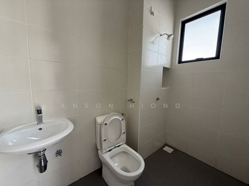 Cluster House for Sale in Eco Botanic (Iskandar Puteri (Nusajaya)) - Anson Hiong - Bathroom - PropertyGuru.com.my