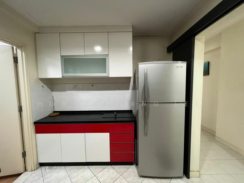Pangsapuri untuk Disewa di Permas Ville Apartment - Hong Charng Lee - Kitchen - PropertyGuru.com.my