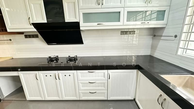 2-storey Terraced House for Sale in Bandar Kinrara Seksyen 5 (Bandar Kinrara) - Bryant Soo - Kitchen - PropertyGuru.com.my