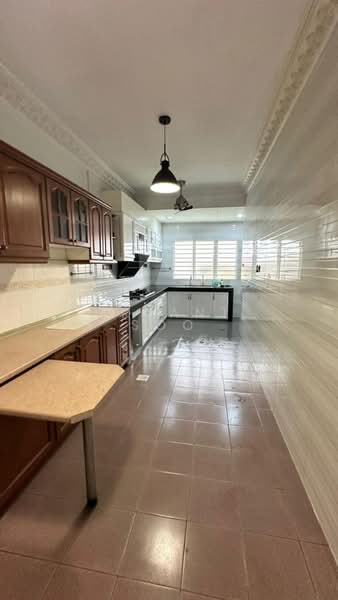 2-storey Terraced House for Sale in Bandar Kinrara Seksyen 5 (Bandar Kinrara) - Bryant Soo - Kitchen - PropertyGuru.com.my