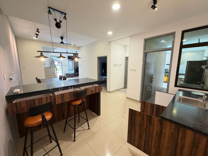 Rumah Kluster untuk Dijual di Taman Adda Heights (Tebrau) - Edmond Tang - Kitchen - PropertyGuru.com.my