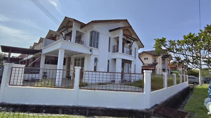 2-storey Terraced House for Sale in Saujana Utama (Selangor) - Muin Mn - Exterior - PropertyGuru.com.my