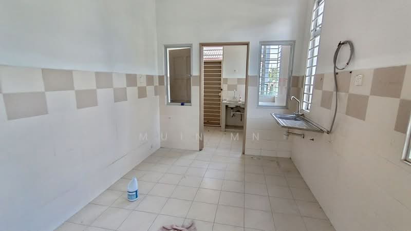 2-storey Terraced House for Sale in Saujana Utama (Selangor) - Muin Mn - Kitchen - PropertyGuru.com.my