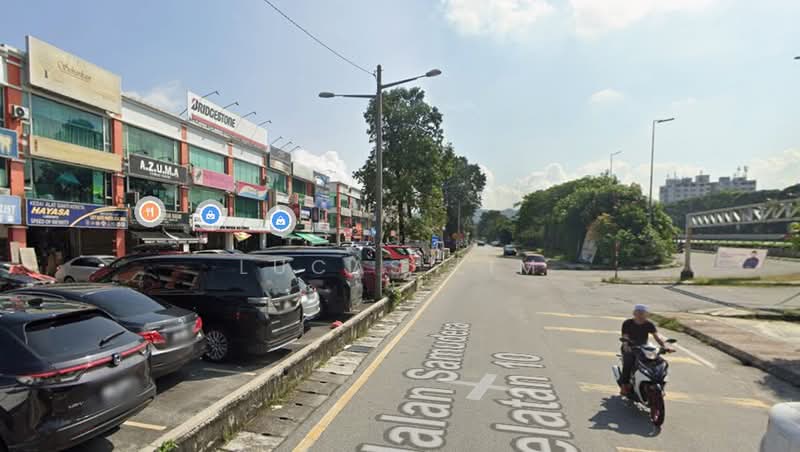 Kedai / Pejabat untuk Dijual di Batu Caves (Selangor) - Lucas Lim - Exterior - PropertyGuru.com.my