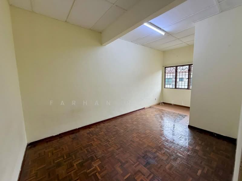 Terraced House for Sale in Taman Tun Perak (Rawang) - Farhan Rafael - Interior - PropertyGuru.com.my
