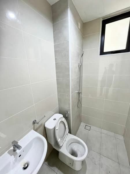 Kondominium untuk Disewa di Botanika - Alfred Yap - Bathroom - PropertyGuru.com.my